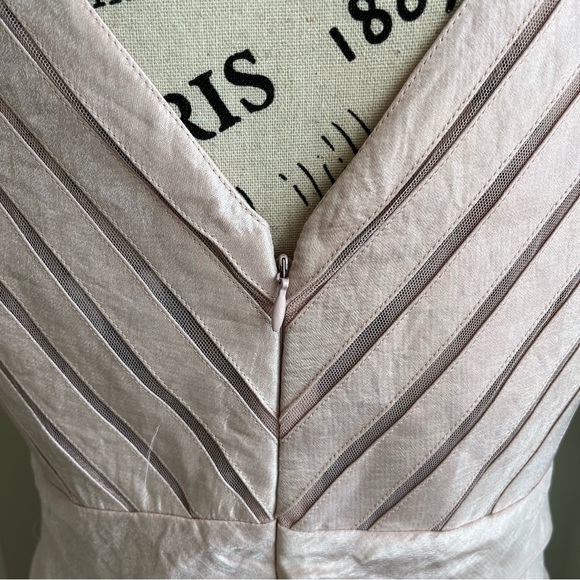 Adrianna Papell V-Neck Tiered Sleeveless Cocktail Dress Pink Sz 14 - Picture 11 of 16